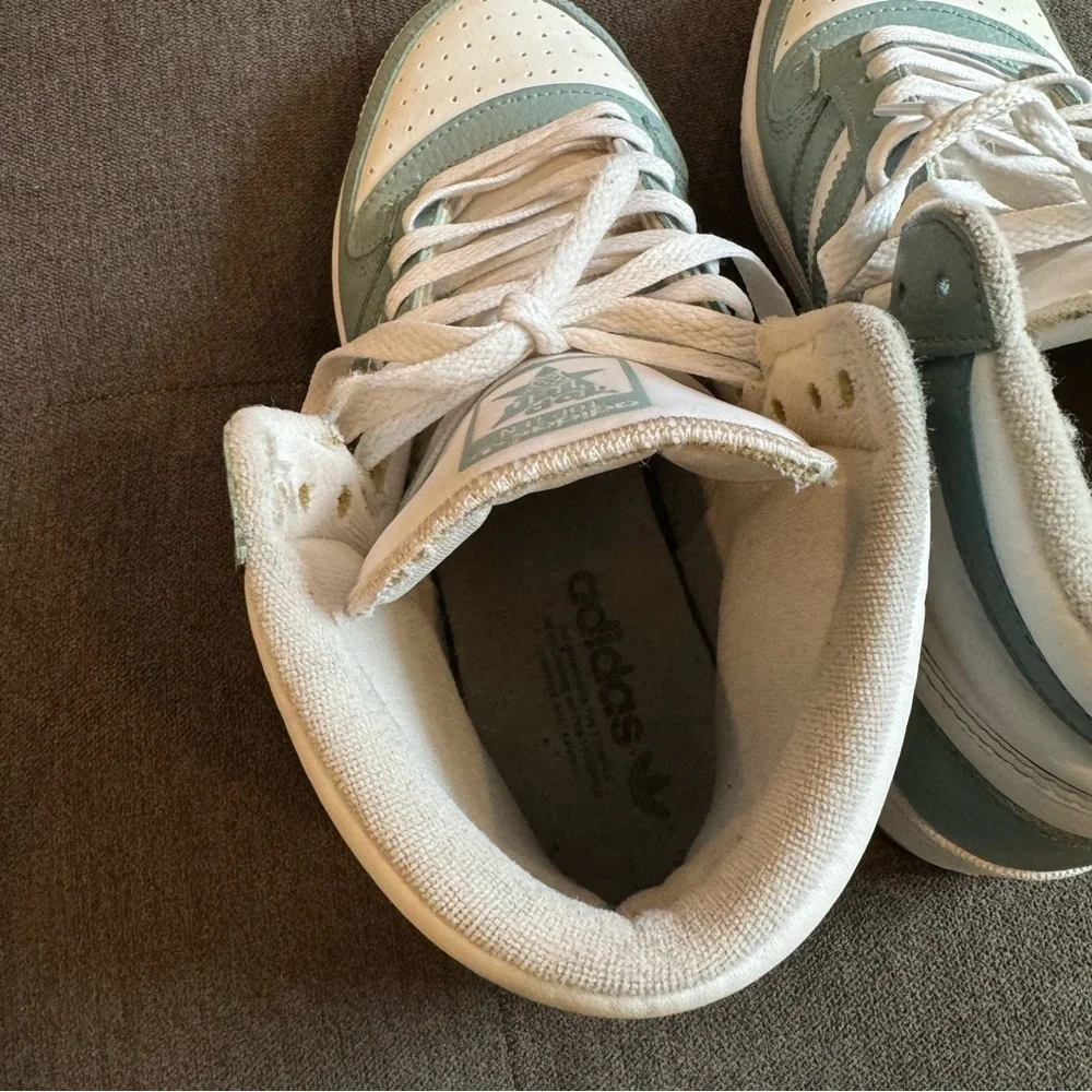 Adidas Top Ten RB 'White Magic Grey Size 9.5